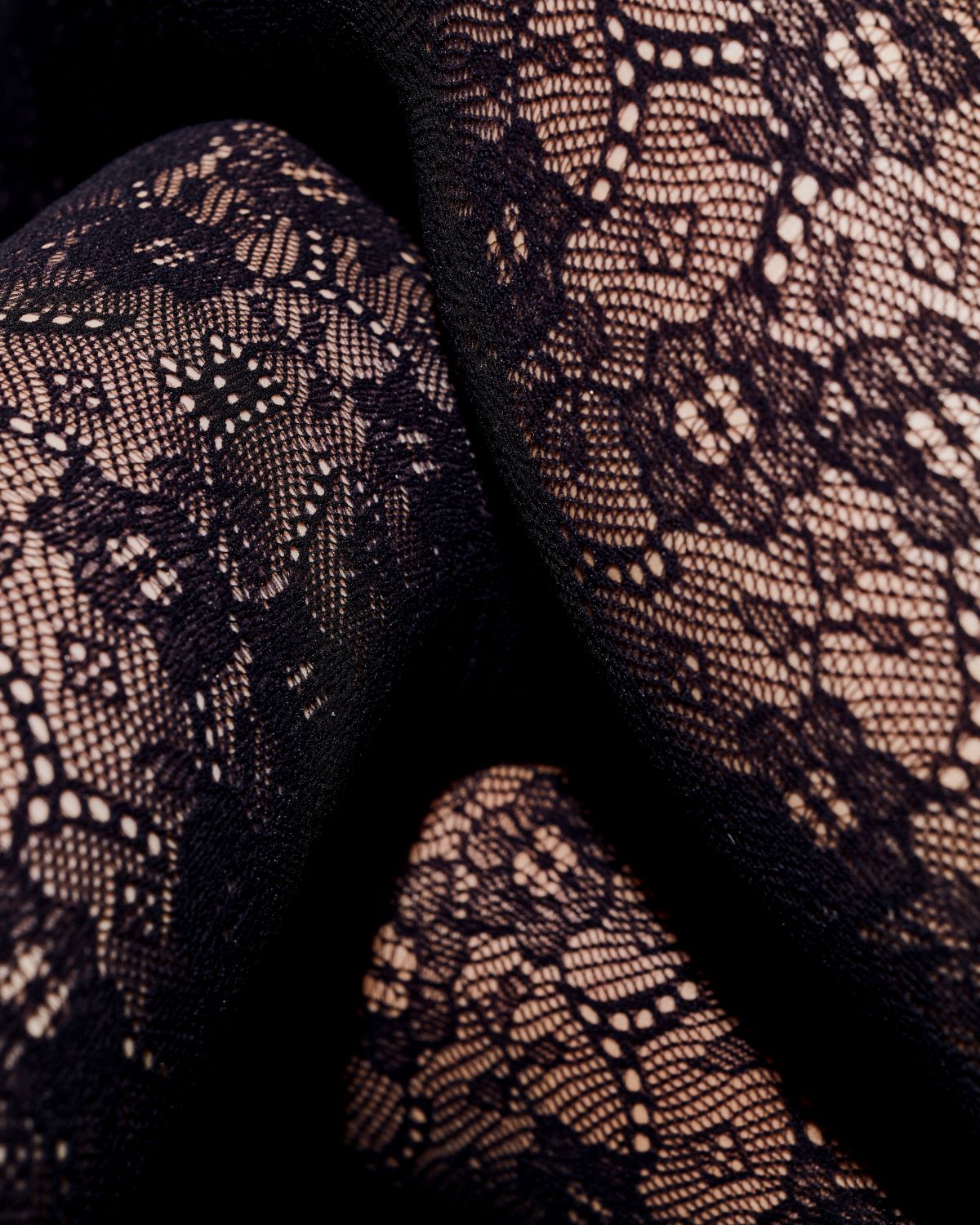 Victoria Beckham レーススカート【美品】 14c3d3bdec6b-victoria-beckham.jpg