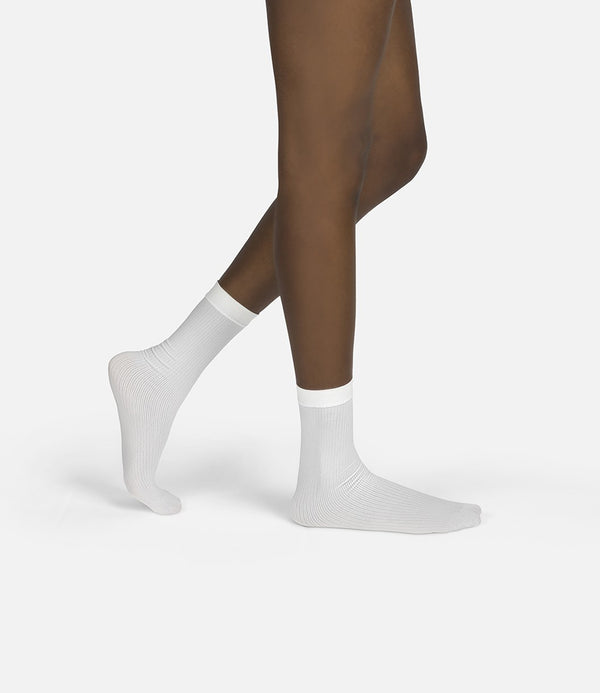 The Rib | Coconut Socks