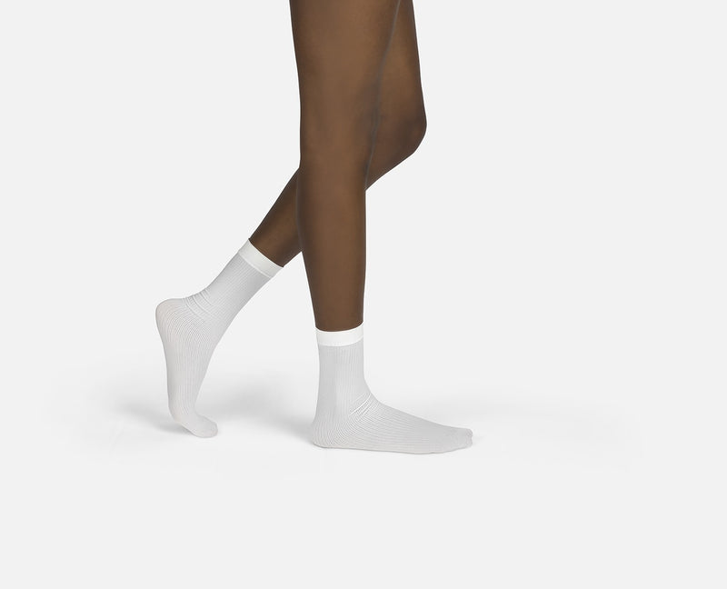The Rib | Coconut Socks