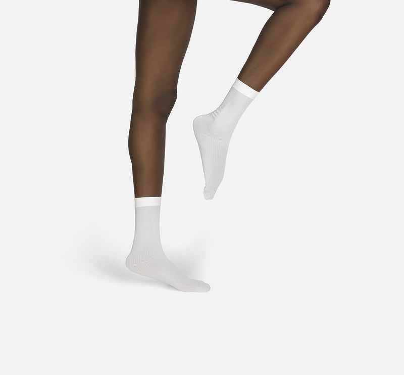 The Rib | Coconut Socks